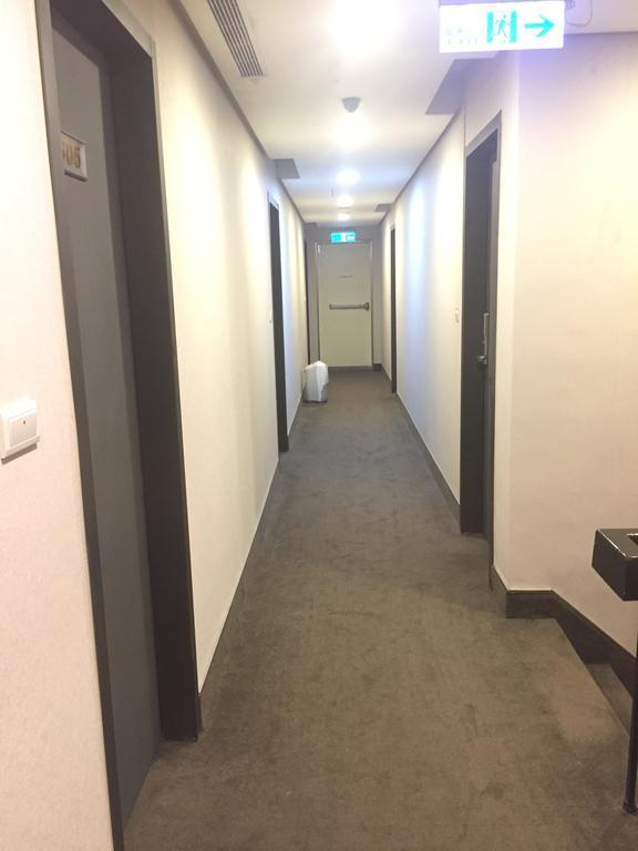 Royal Hotel Taipei Dış mekan fotoğraf