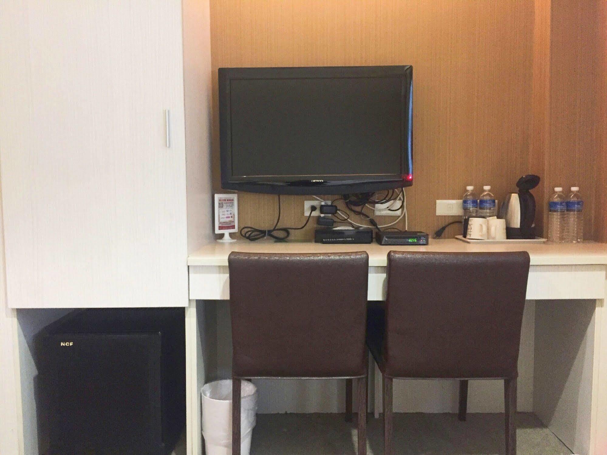 Royal Hotel Taipei Dış mekan fotoğraf